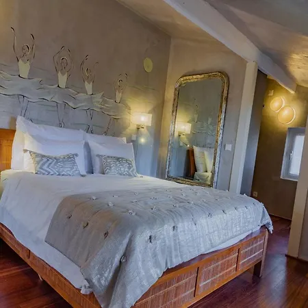 Cerrado Fontainhas *