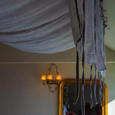 Cerrado Fontainhas Feriegård