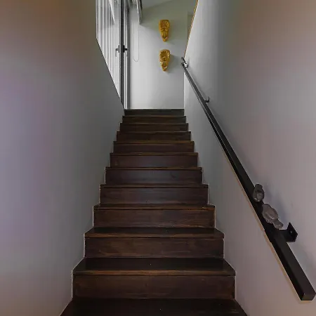 Cerrado Fontainhas Sintra