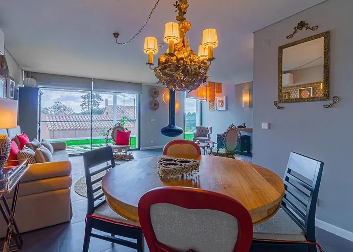 Cerrado Fontainhas Sintra